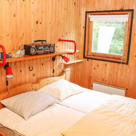 Three-bedroom Holiday In Hals